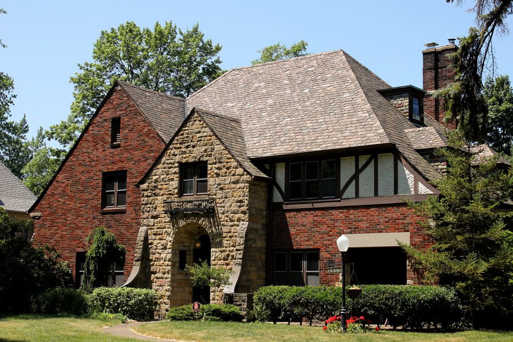 Youngstown The Homes of Crandall Park Photo Tour (Belmont renting